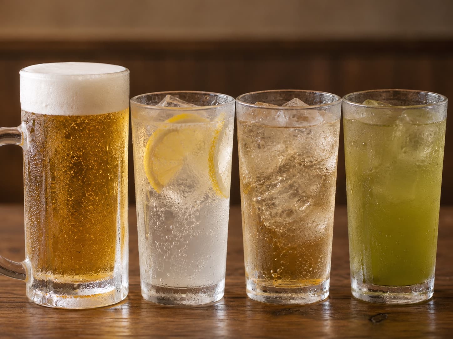 [Same Day OK] For those who want to enjoy à la carte dishes! Great value all-you-can-drink to enjoy with your favorite dishes. 2 hours all-you-can-drink for 980 yen, draft beer included.