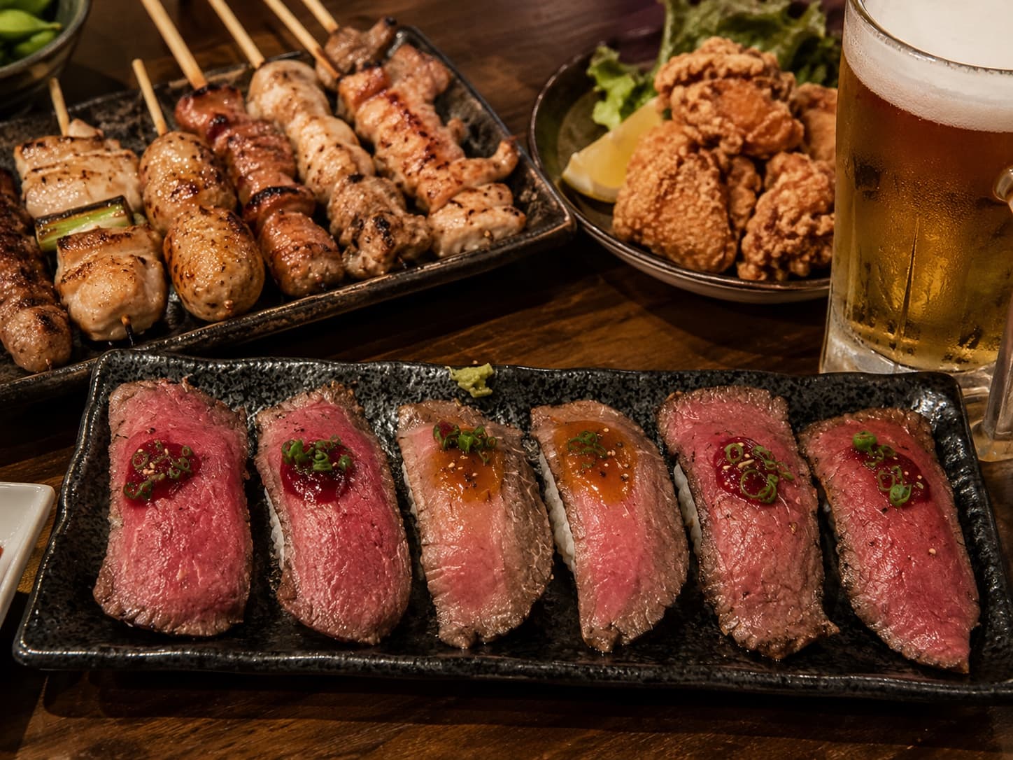 [Luxurious Premium Banquet] Nikuzushi (meat sushi) / Whole Roasted Chicken / Charcoal-grilled Yakitori. All-you-can-eat and drink Botan Course. 10 ultimate dishes with 3 hours of all-you-can-drink.