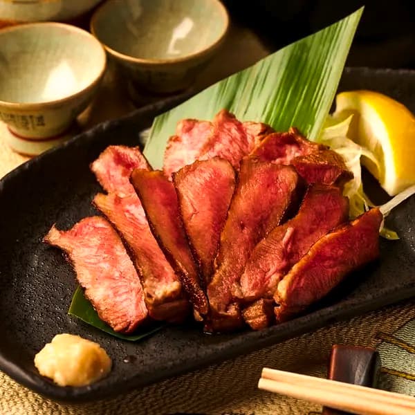 看板メニューを盛り込んだ『壱番亭-禄-ROKUコース』 2時間飲み放題付き【8品】4980円(税別)