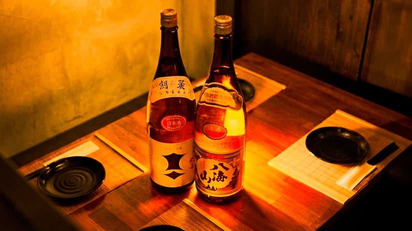 日本酒と個室テーブル